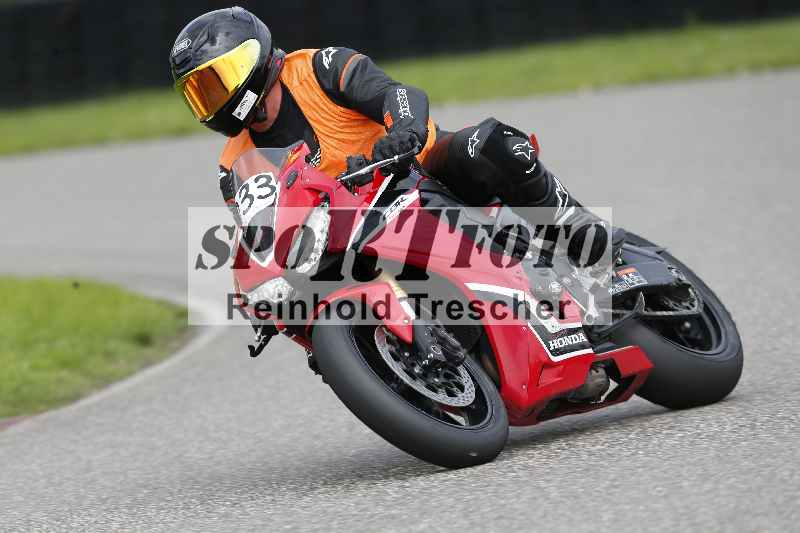 Archiv-2025/39 03.08.2025 TIMMOT ADR/Gruppe B/933